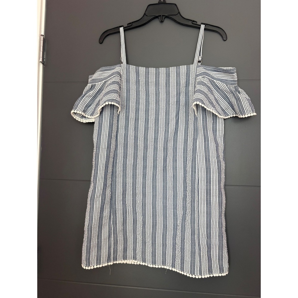 Maggy London Womens Blue White Seersucker Cold Shoulder Pom Pom Shift Dress Sz 4